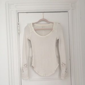 Free People  Shirt With Sleeve Design